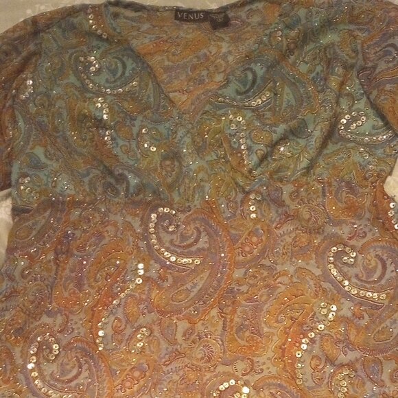 Venus top sheer v neck paisley sequin w/butterfly sleeves L New - Picture 8 of 9